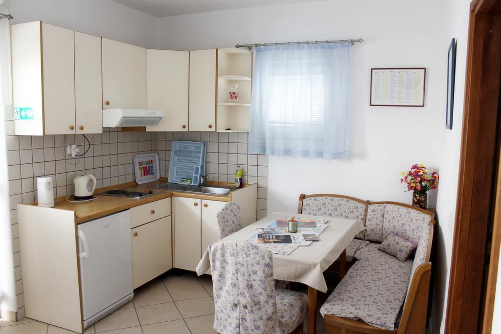 Apartments Petric マカルスカ エクステリア 写真