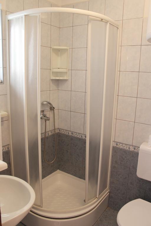 Apartments Petric マカルスカ エクステリア 写真