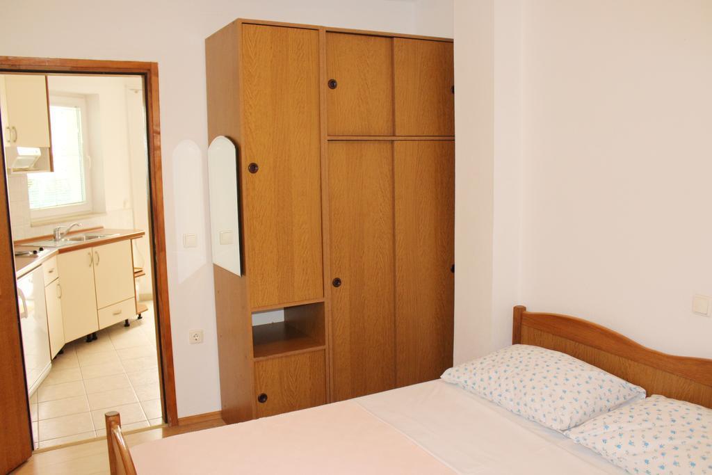 Apartments Petric マカルスカ エクステリア 写真