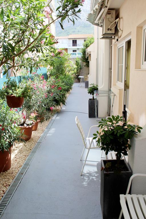 Apartments Petric マカルスカ エクステリア 写真